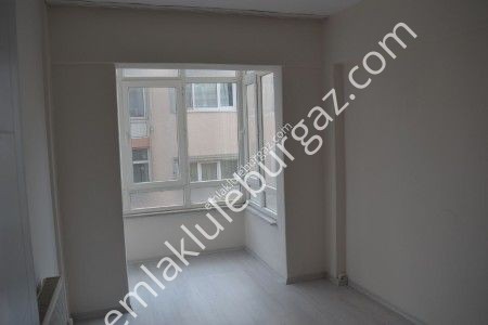 Lüleburgaz Atatürk Mahallesi – Lüleburgaz'da Kiralık 2+1 Daire