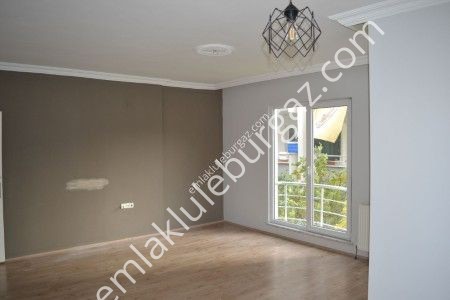 Lüleburgaz Yıldız Mahallesi'nde kiralık 3+1 Daire