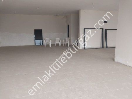 Lüleburgaz Yılmaz Mahallesi Cadde Üzerinde Satılık Dükkan